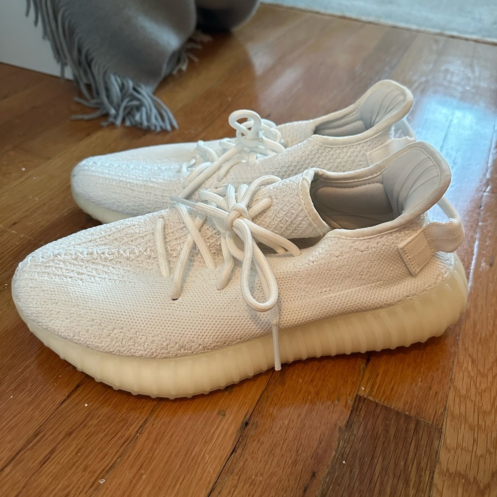 Adidas Yeezy Boost V2 in Cream White